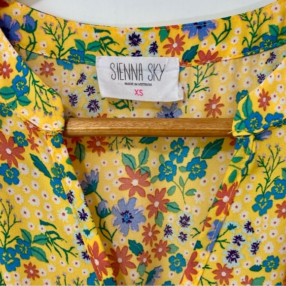 Sienna Sky| Yellow Floral Sundress Mini Sz XS - Picture 3 of 4
